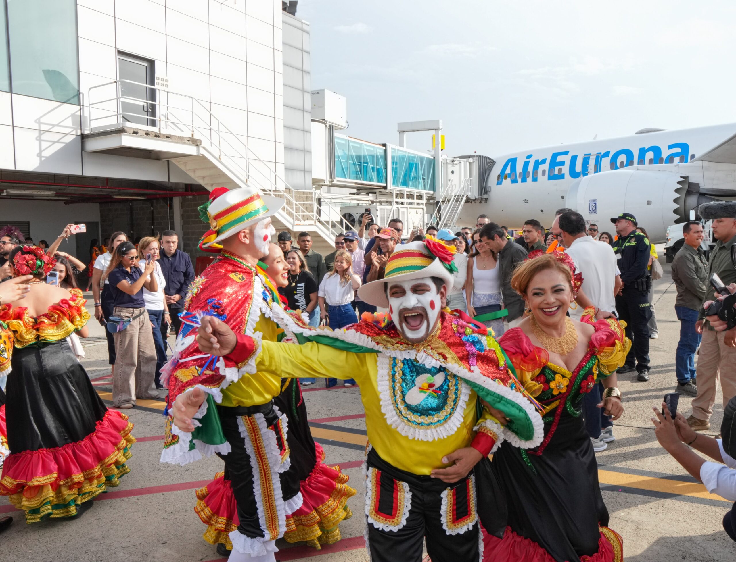 Turismo médico en Barranquilla se fortalece con vuelo directo a Madrid